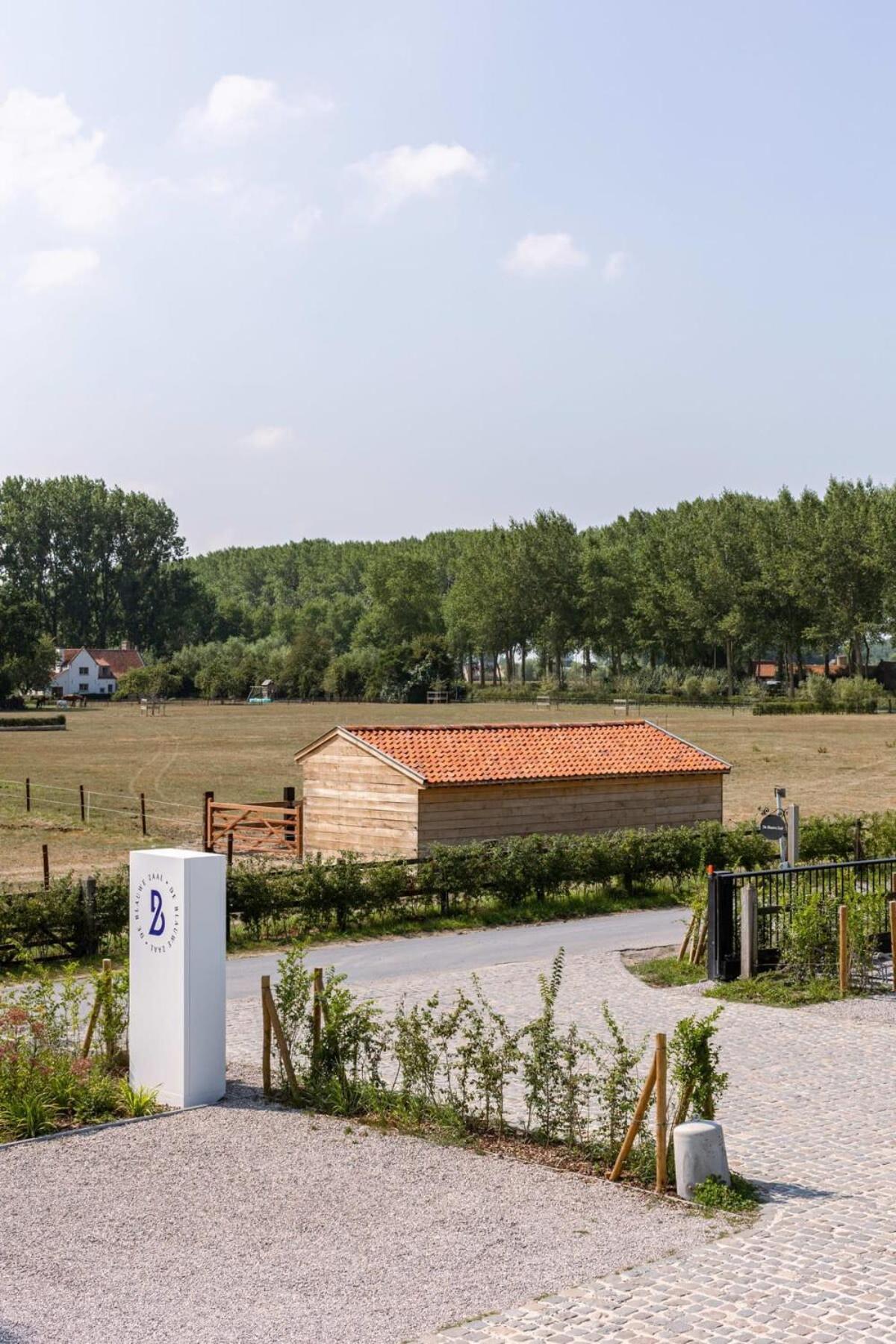 Huswell - Nadia - Family Room At Ranch "De Blauwe Zaal" Brugge Eksteriør bilde